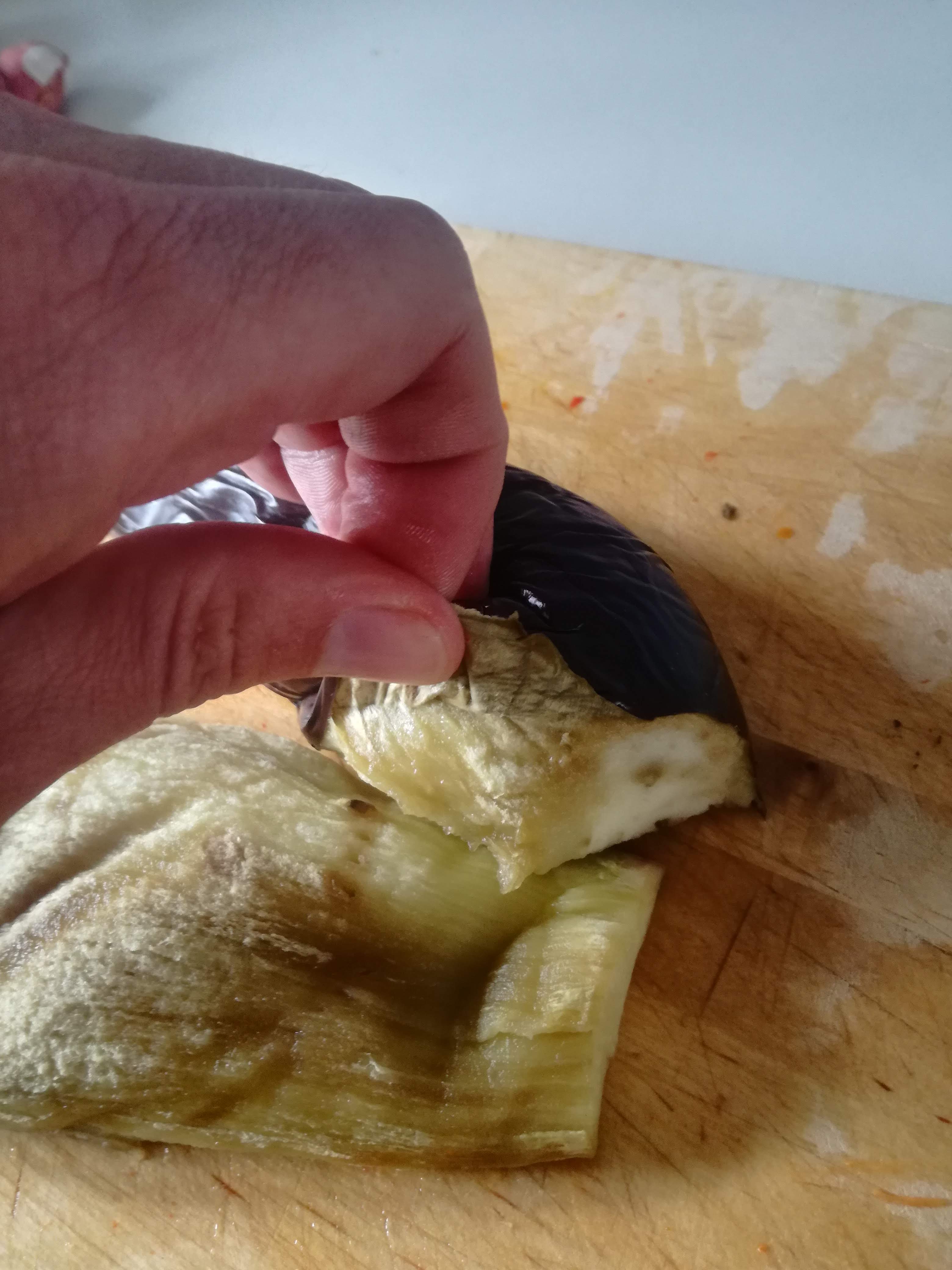 aubergine
